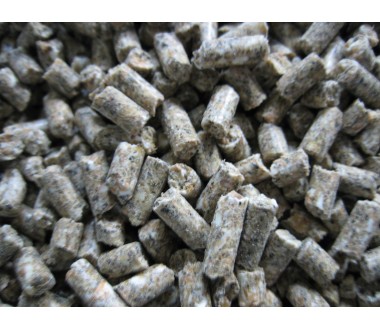 Visaverčiai pašarai ir priedai atrajotojams